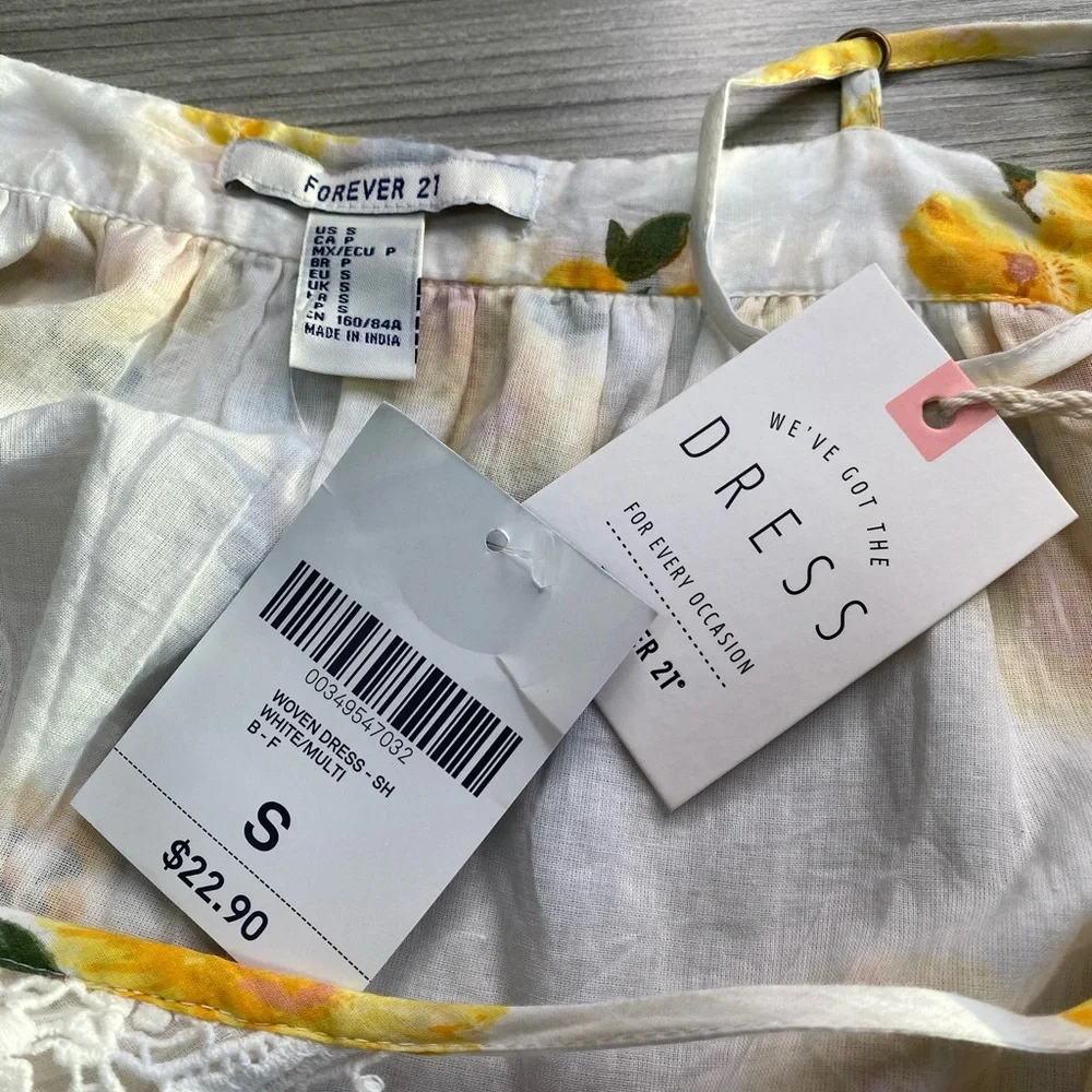 NWT Women’s Forever 21 Floral Babydoll Dress Size S - Picture 4 of 7